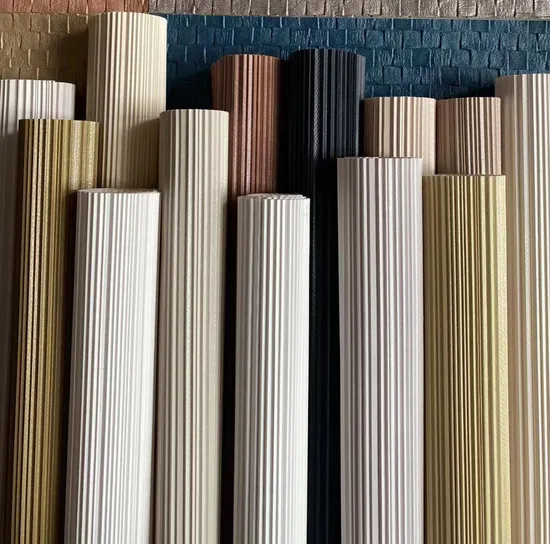 Papel tapiz de vinilo ignífugo de 54 pulgadas y 1,37 m con reverso de tela, ideal para hoteles y proyectos.