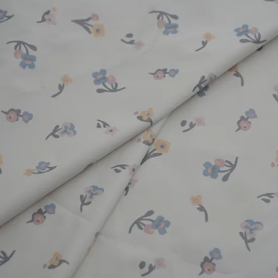 Cuero sintético PU de primera calidad para tapicería y accesorios de automóviles